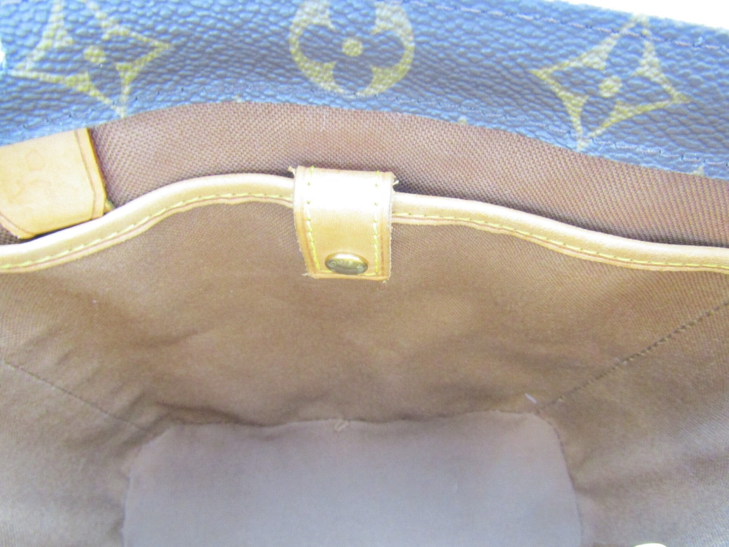 LOUIS VUITTON ルイ ヴィトン モノグラム ヴァヴァンPM