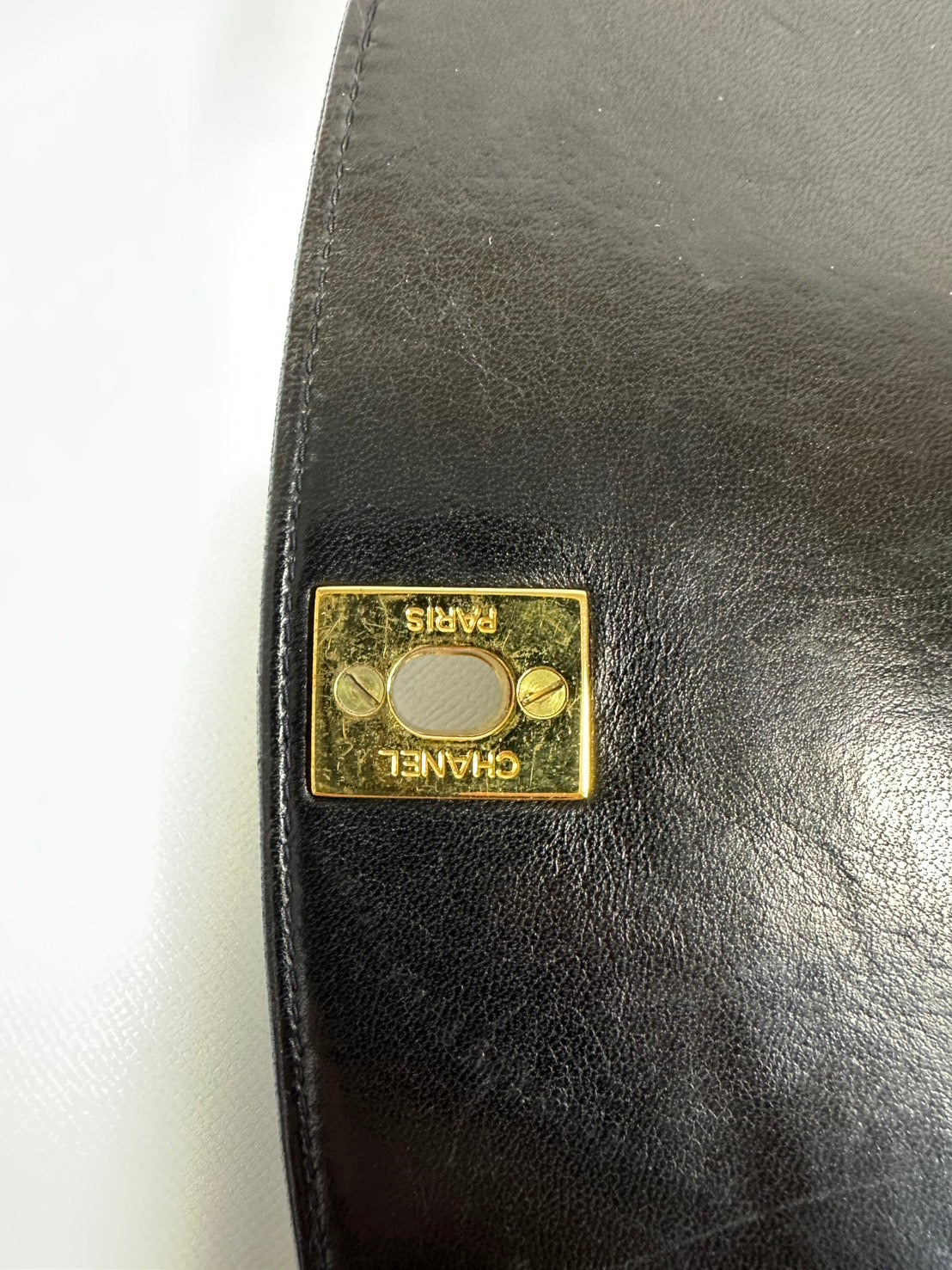 シャネル ダイアナ チェーンショルダーバッグ ブラック ゴールド金具 ラムスキン マトラッセ 鞄